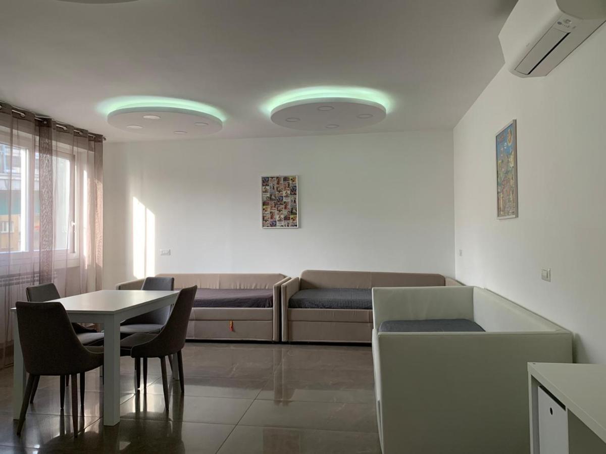 Mondo Suites Apartments Неаполь Екстер'єр фото